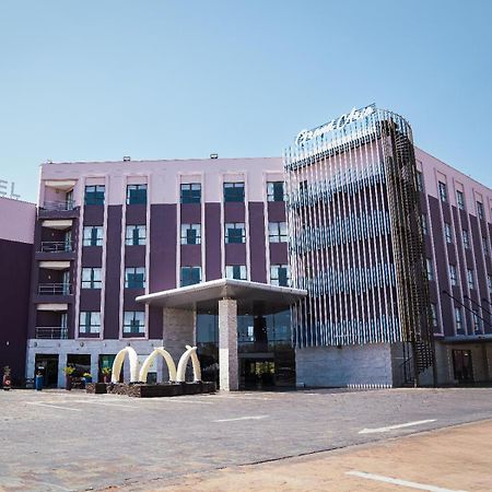 The Grand Aria Hotel And Conference Centre Габороне Екстер'єр фото